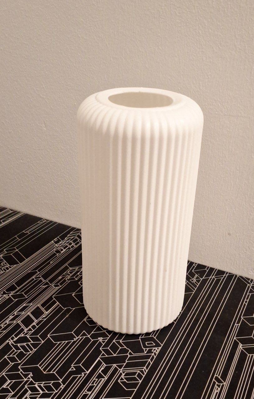 Jarrón de plástico nuevo 20x10 cm — Belgrado, Serbia