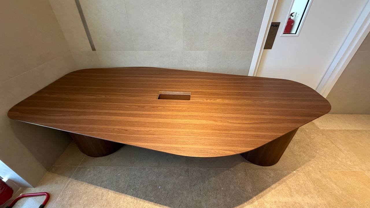 New table 2.7×1.3×75 cm, Limassol — Limassol, Cyprus New table 2.7×1.3×75 cm, Limassol — new — Limassol, Cyprus