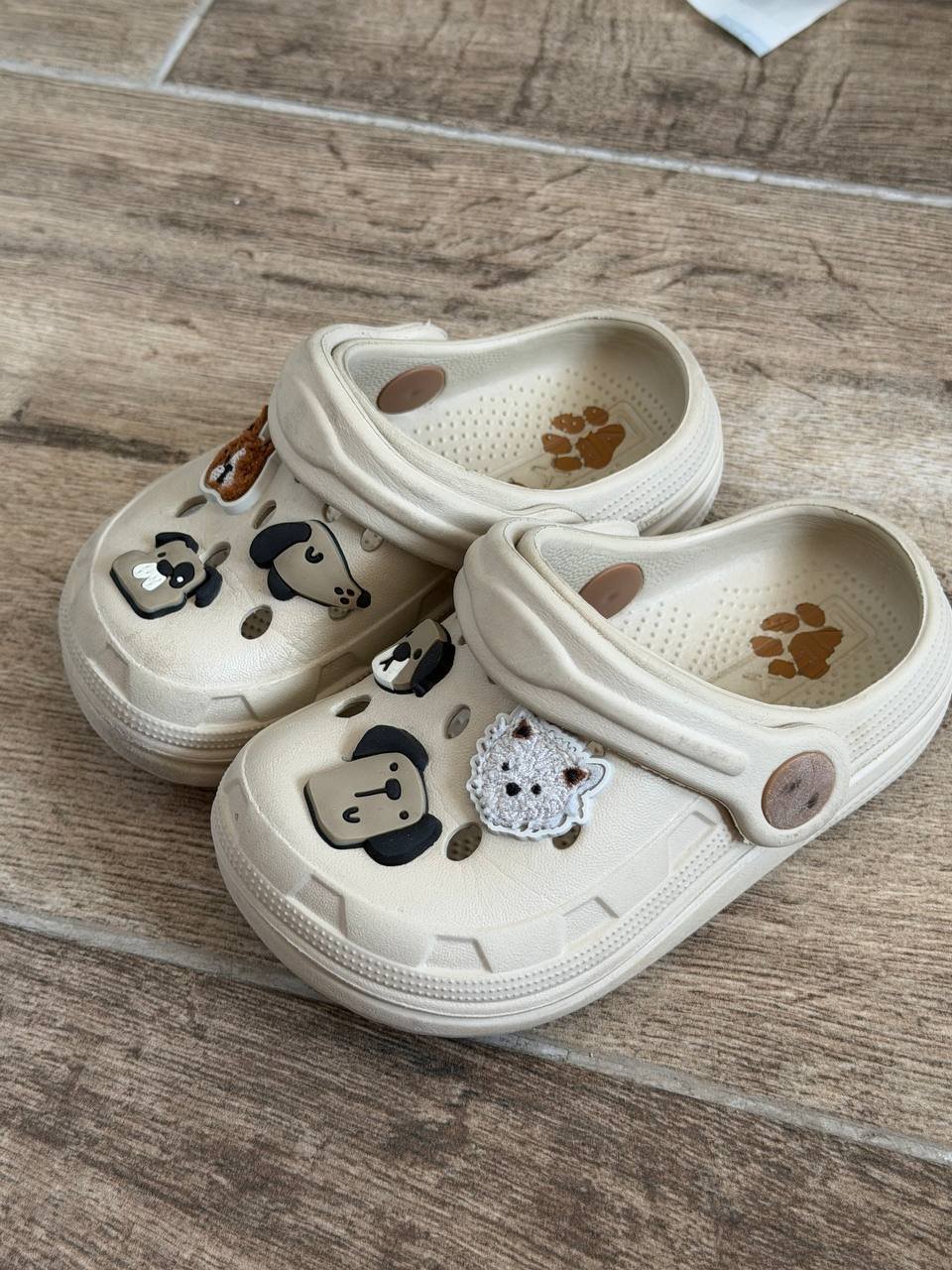 Next clogs, 3 EUR, Larnaca — Limassol, Cyprus Next clogs, 3 EUR, Larnaca — used — Limassol, Cyprus