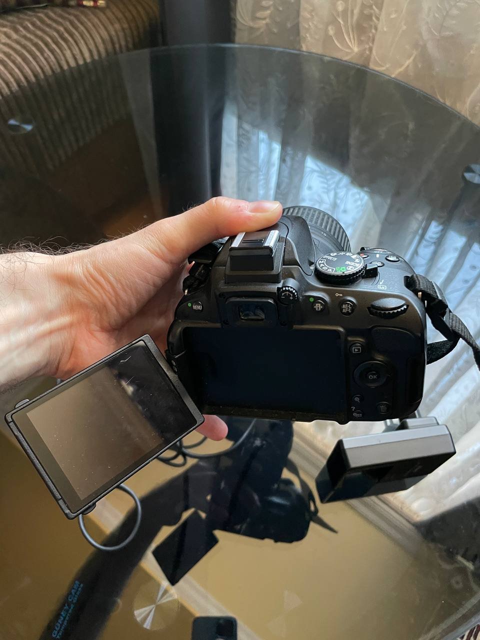 Nikon D5100 фотоаппарат как новый — как новый — Батуми, Грузия