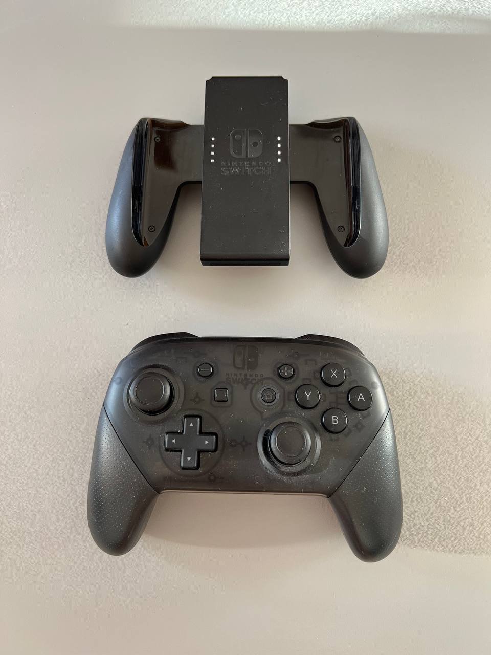 Nintendo Switch OLED White (not modded) bundle — excellent — Novi Sad, Serbia