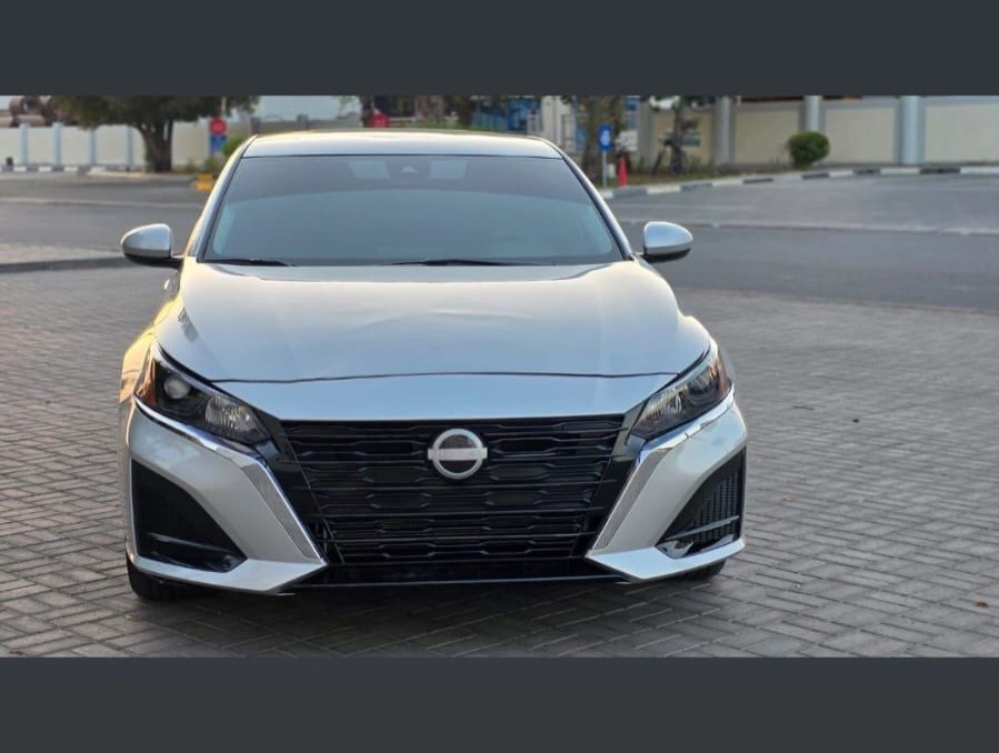 نيسان ألتيما 2023 SV فضي، 53,000 درهم — دبي, الإمارات