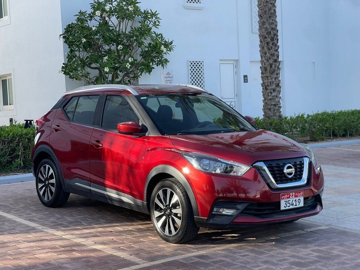 Nissan Kicks 2018 rojo (GCC) — Dubái, EAU