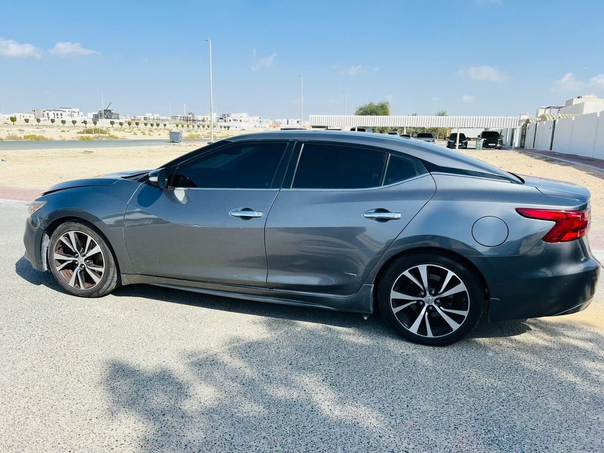 Nissan Maxima SL 2017 американский ввоз — б/у — Дубай, ОАЭ