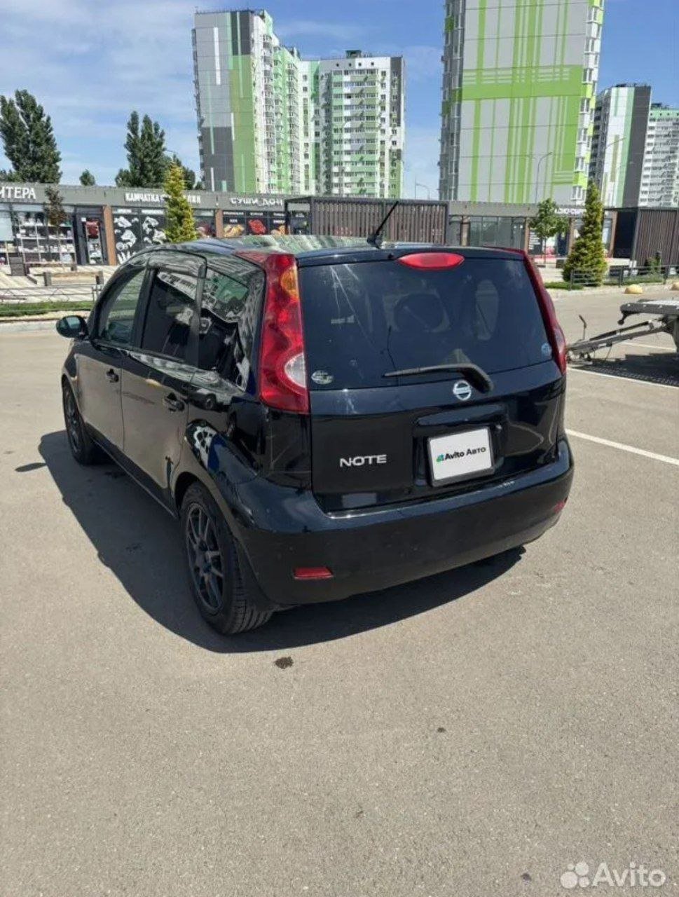 Nissan Note 1.5 CVT 2005, 252000 km — usado — Sochi, Rusia