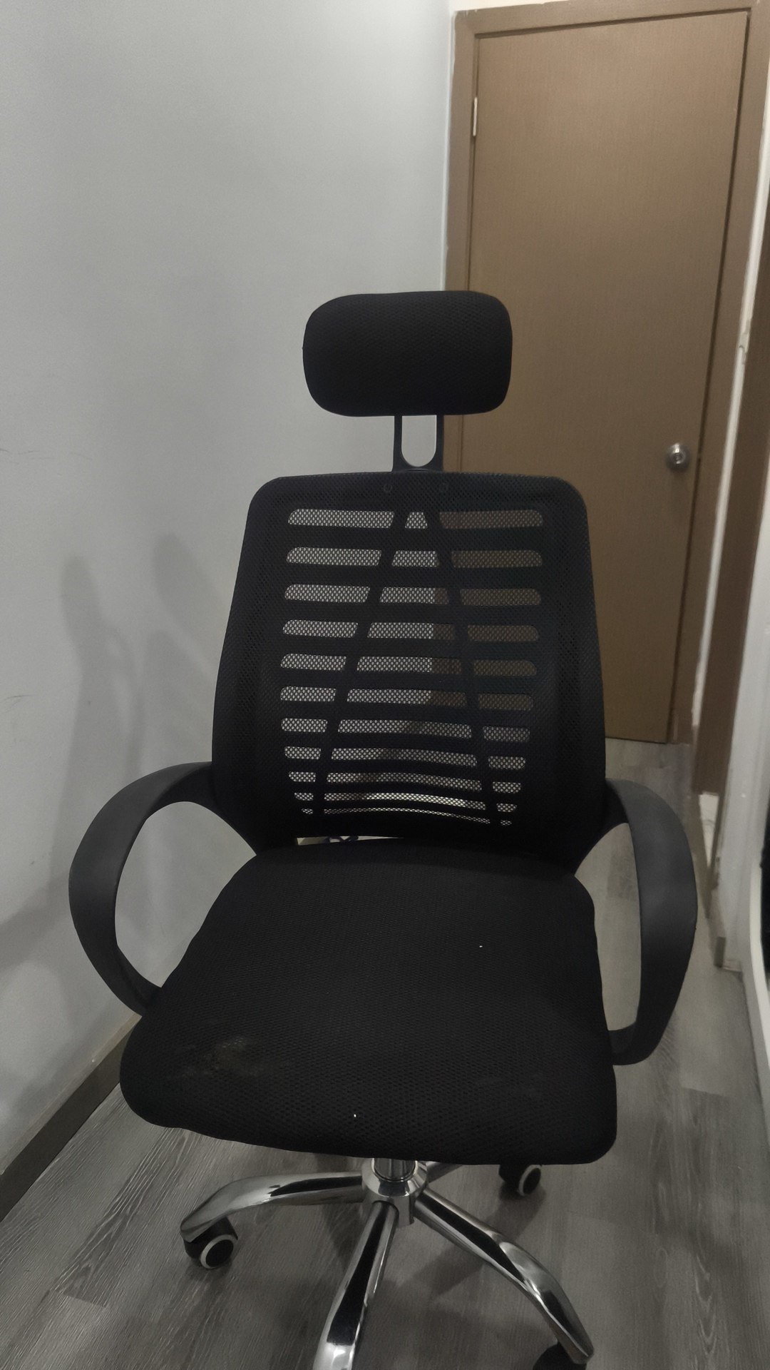 Silla de oficina 300 VND — used — Nha Trang, Vietnam