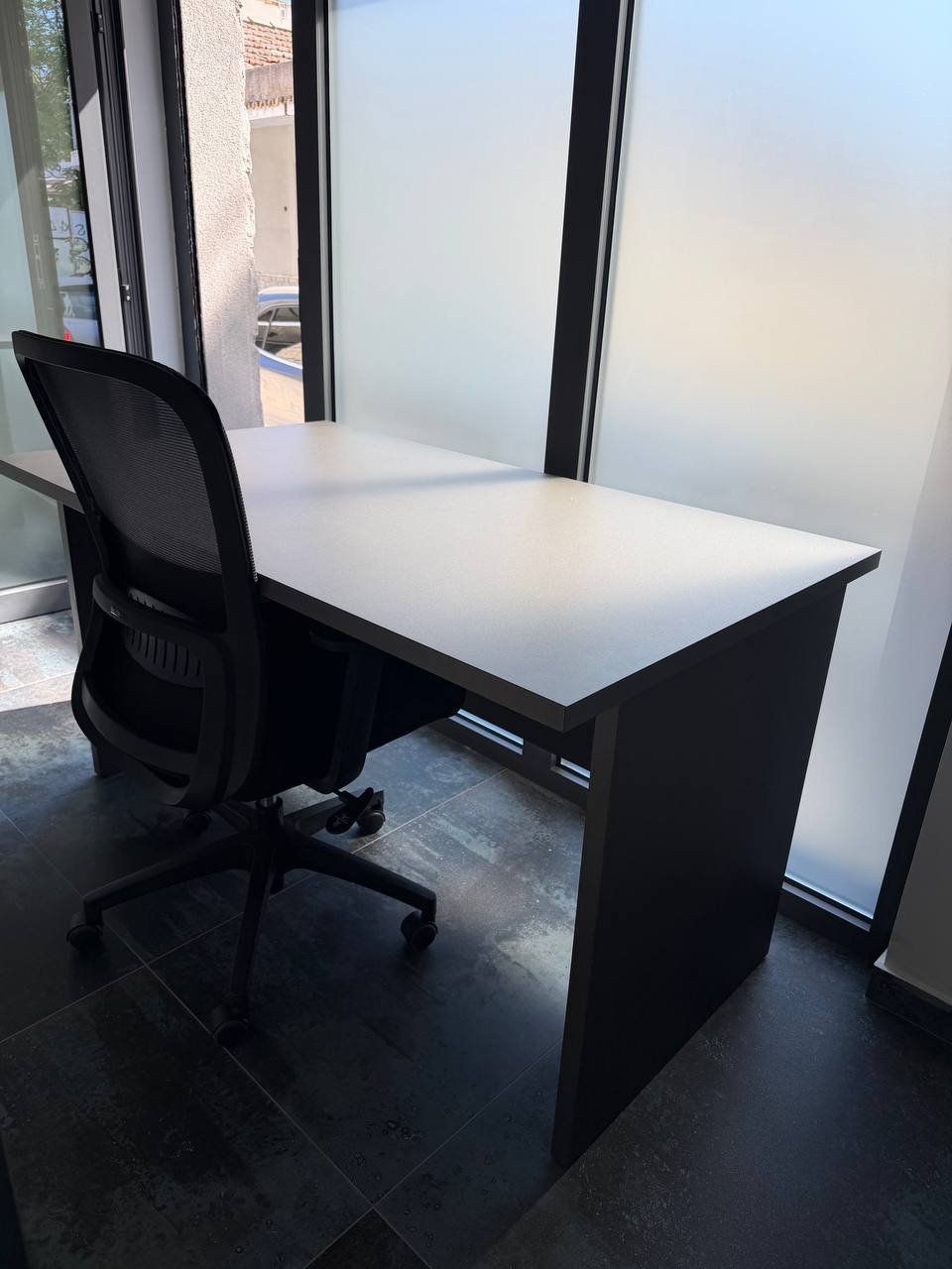 Escritorio de oficina 120x80 cm (6 uds) — excellent — Limasol, Chipre