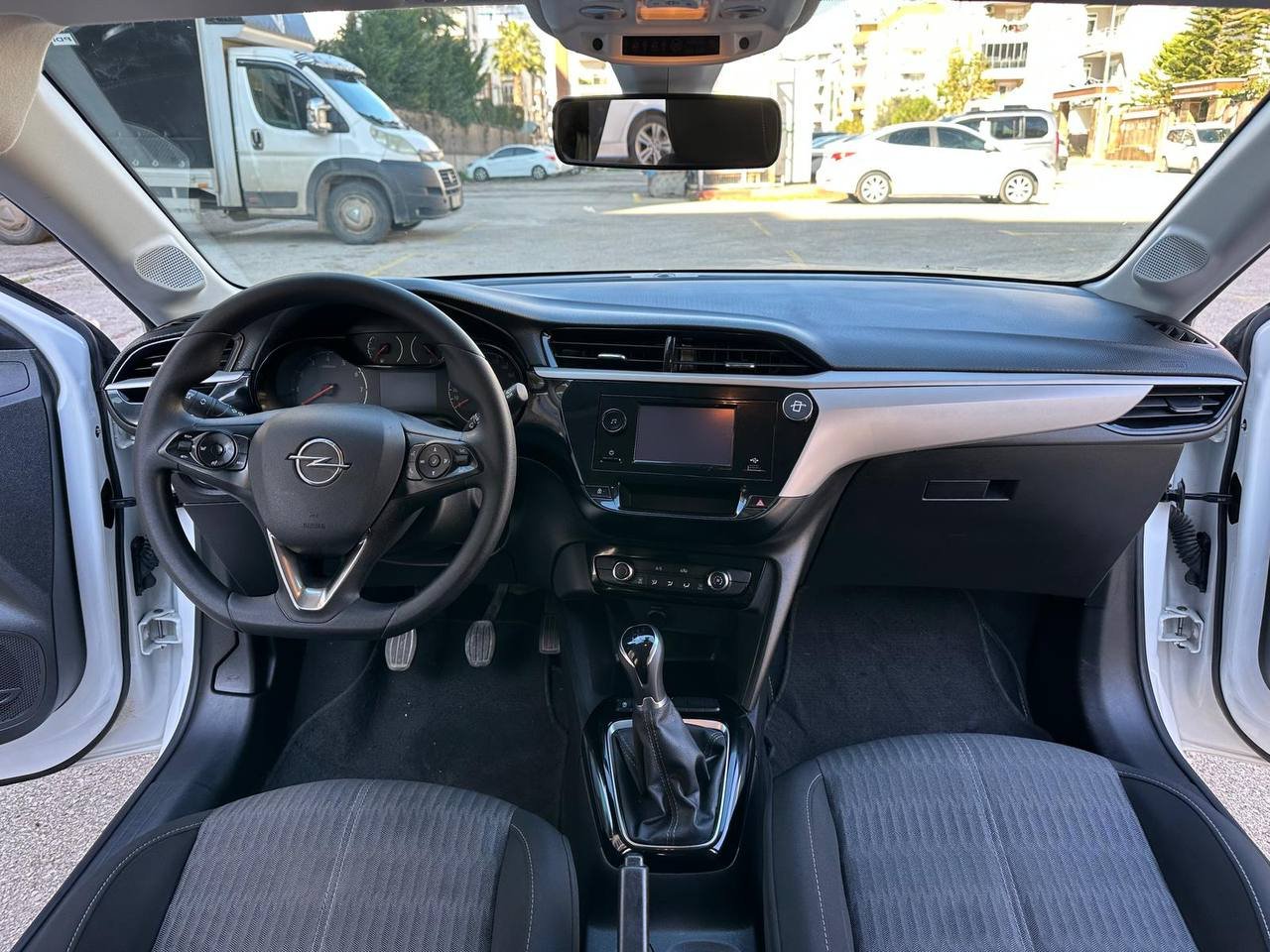 Opel Corsa 2021, kilometraje 92k — Antalya, Turquía