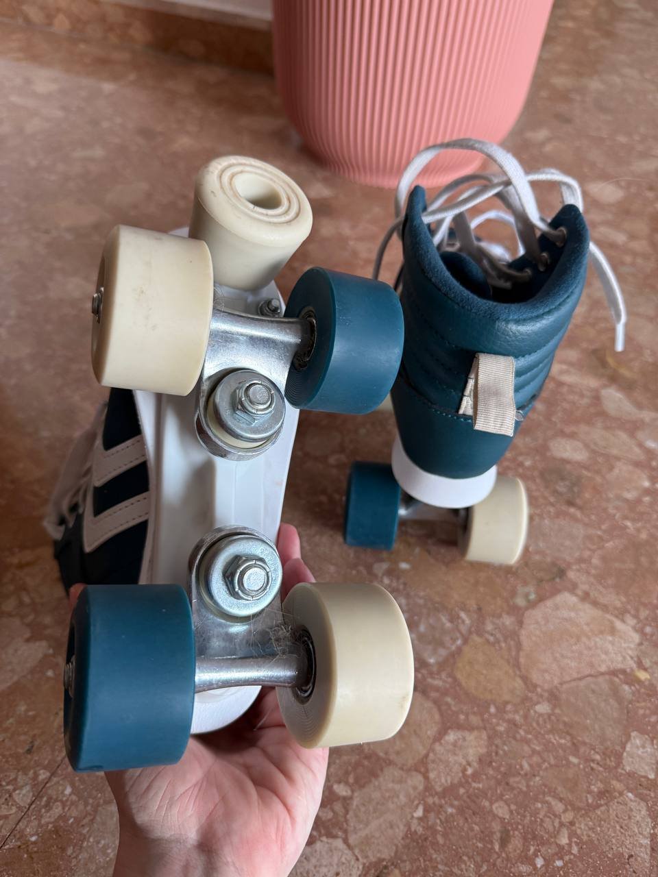 Oxelo 4-wheel roller skates 20.5 cm — excellent — Valencia, Spain