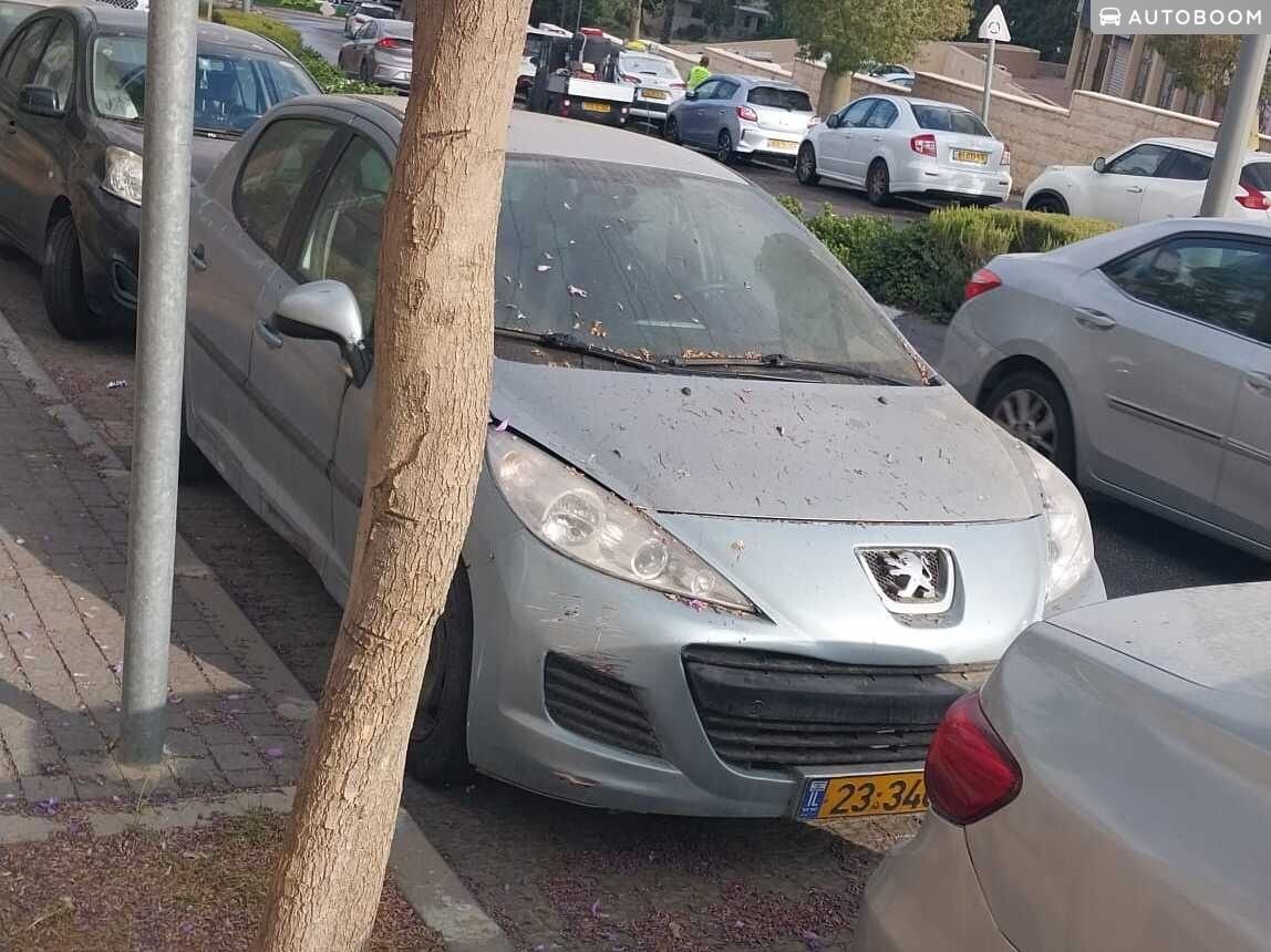 Peugeot 207 2010 hatchback Trendy, automatic, 1.6 petrol — Tel Aviv, Israel