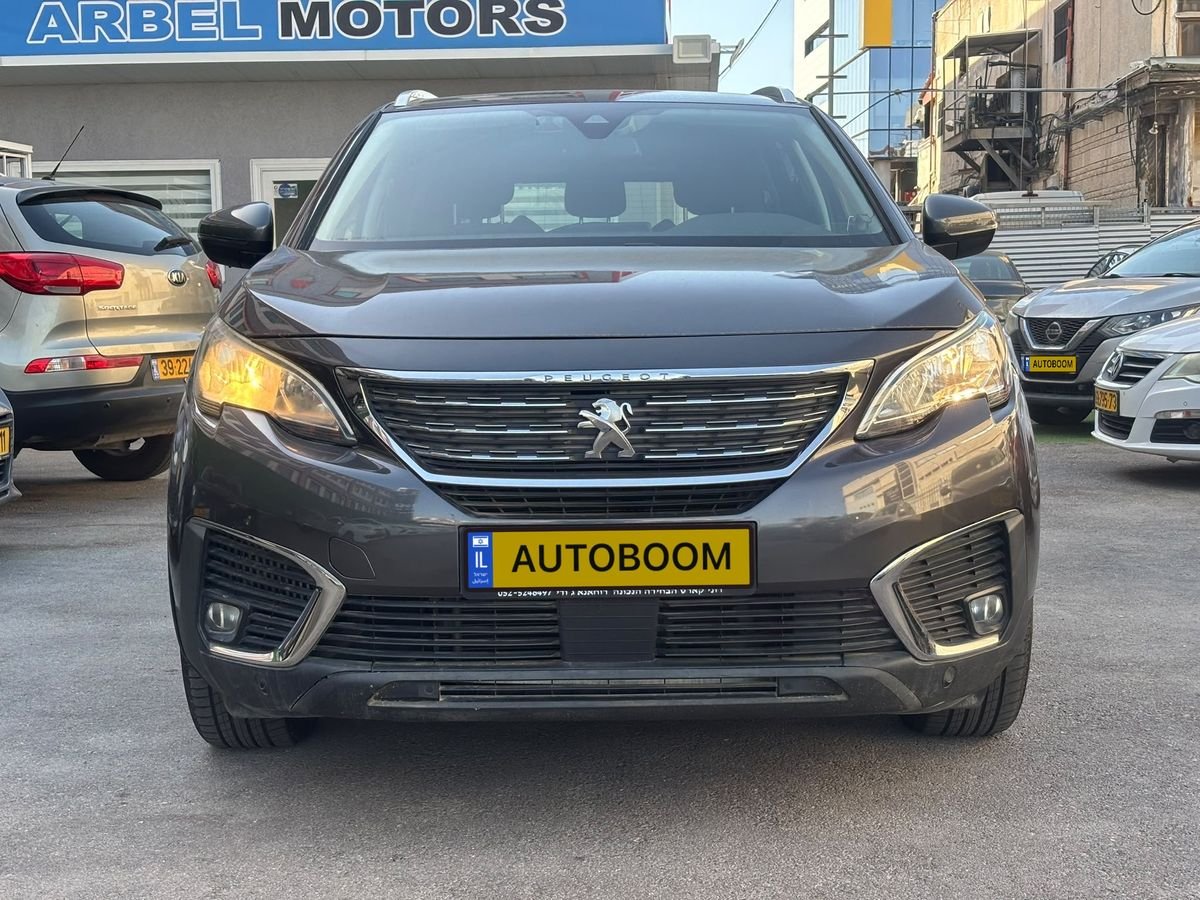 Peugeot 5008 2020 Active S.E. grey automatic diesel 1.5 — Tel Aviv, Israel