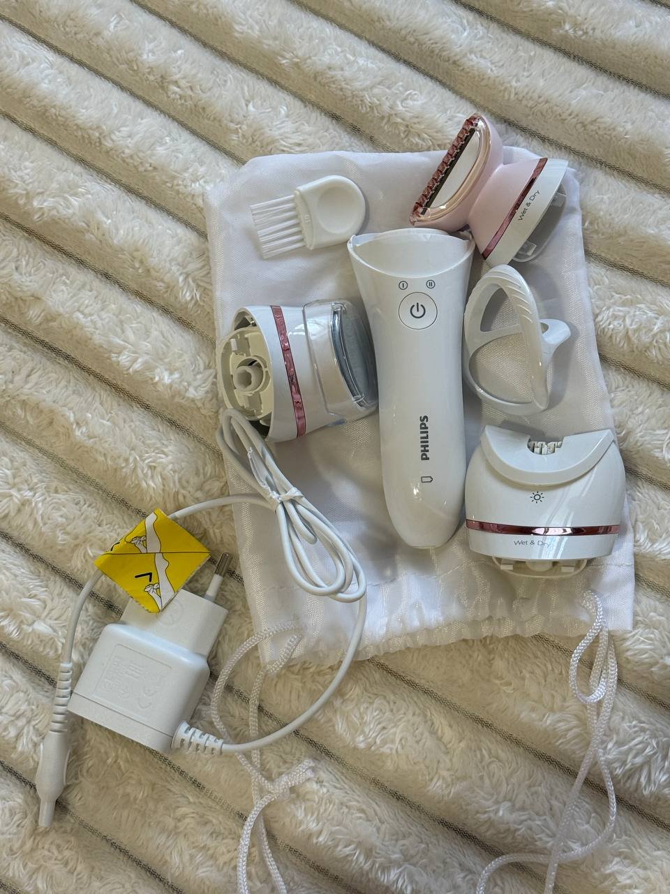 مزيل الشعر Philips BRE730 Wet & Dry — باتومي, جورجيا