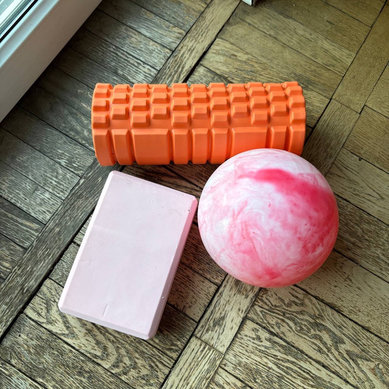 Juego de pilates: rodillo, bloque, pelota suave — Tiflis, Georgia