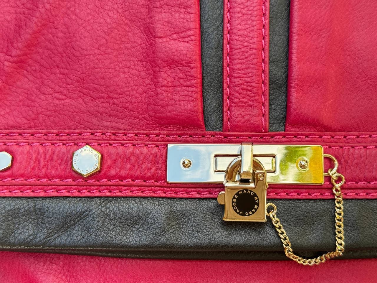 Сумка Coach розовая, оригинал — очень хорошее — Бали, Индонезия
