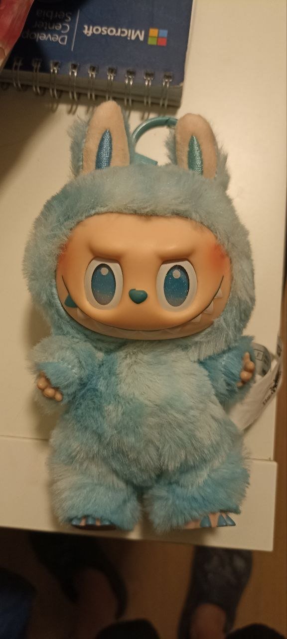 Игрушка Pop Mart Biginto (зайчик) — Белград, Сербия