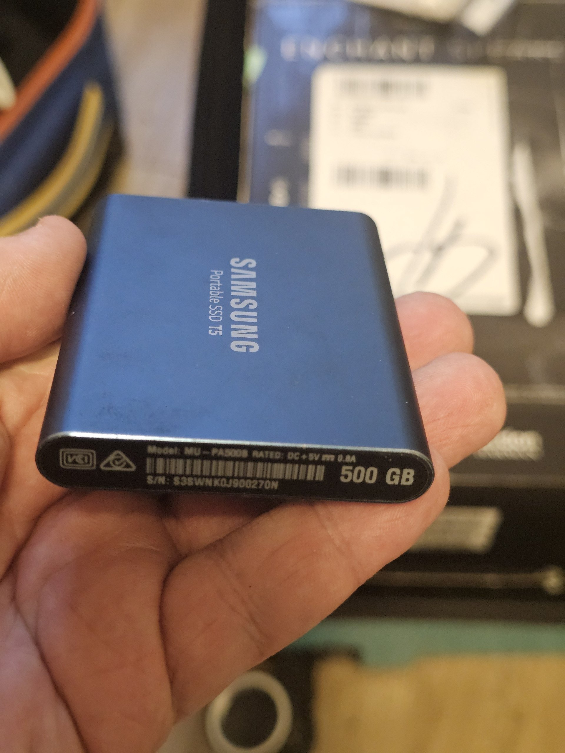 Портативный SSD Samsung T5 500 ГБ — б/у — Тбилиси, Грузия