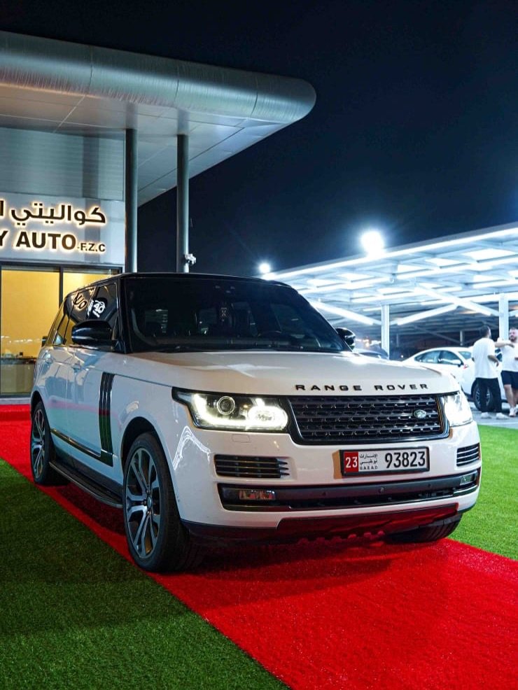 Range Rover SV Autobiography 2017 белый, красный салон Range Rover SV Autobiography 2017 белый, красный салон