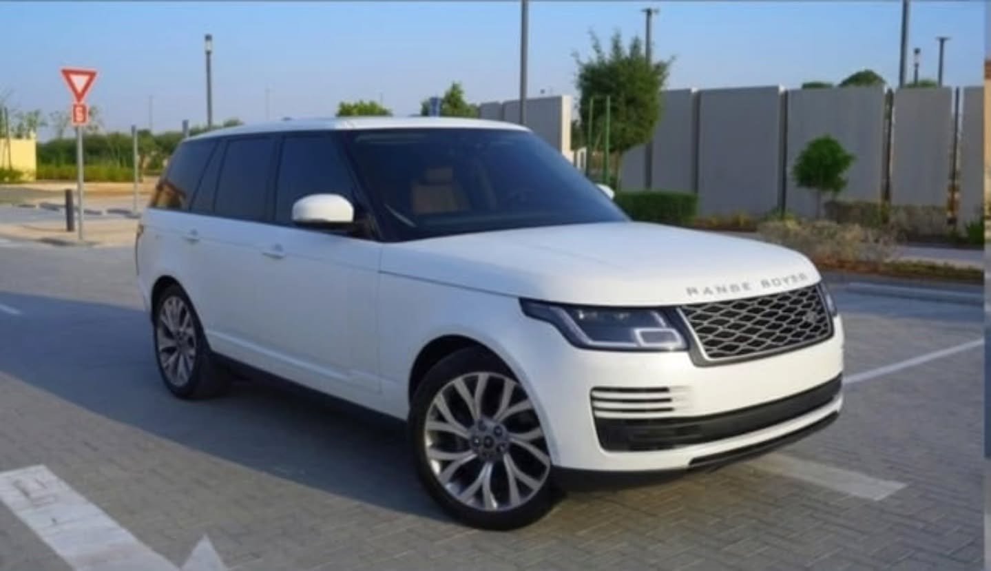 Range Rover Vogue 2019 HSE (ввоз) синий — Дубай, ОАЭ Range Rover Vogue 2019 HSE (ввоз) синий — хорошее — Дубай, ОАЭ