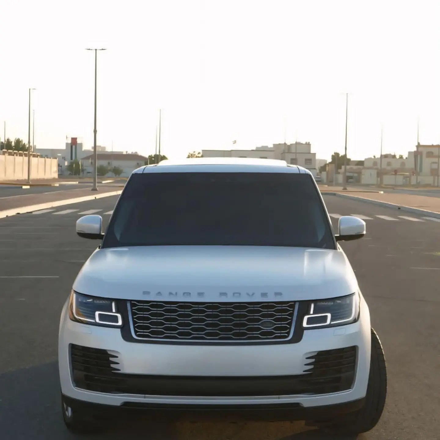 Range Rover Vogue 2019 HSE, V6, синий — Дубай, ОАЭ Range Rover Vogue 2019 HSE, V6, синий — хорошее — Дубай, ОАЭ