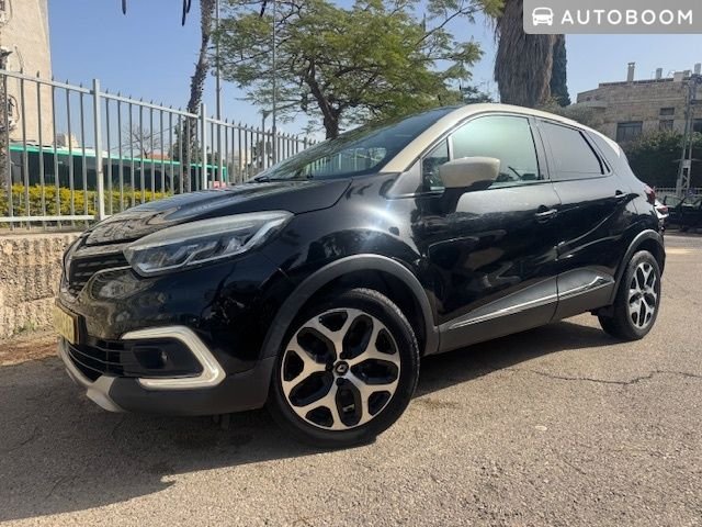 Renault Captur 2019 black, automatic robot, petrol 1.2 — Haifa, Israel