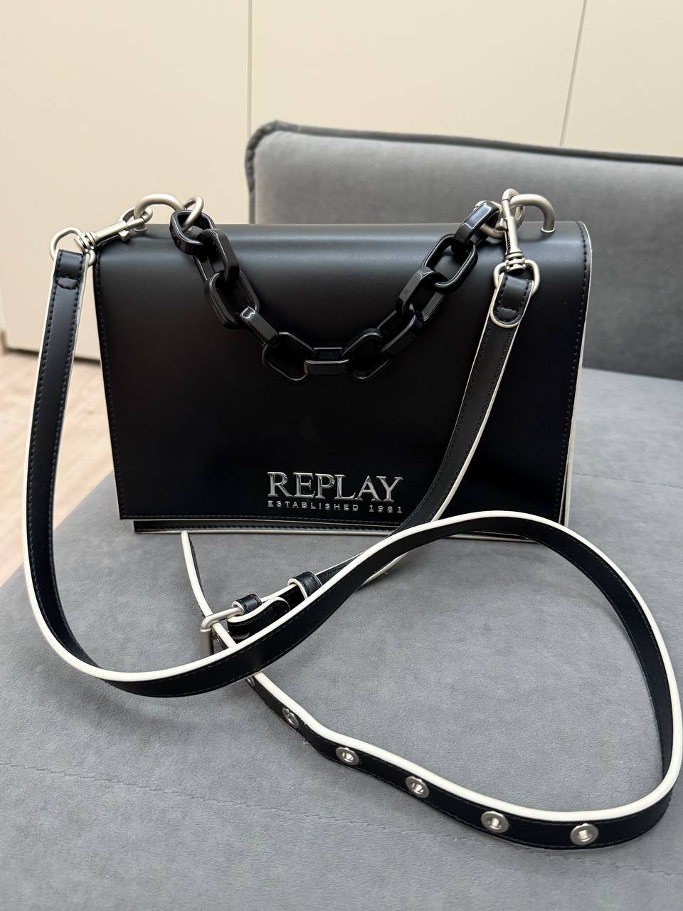 Bolso negro Replay usado — excelente — Limasol, Chipre