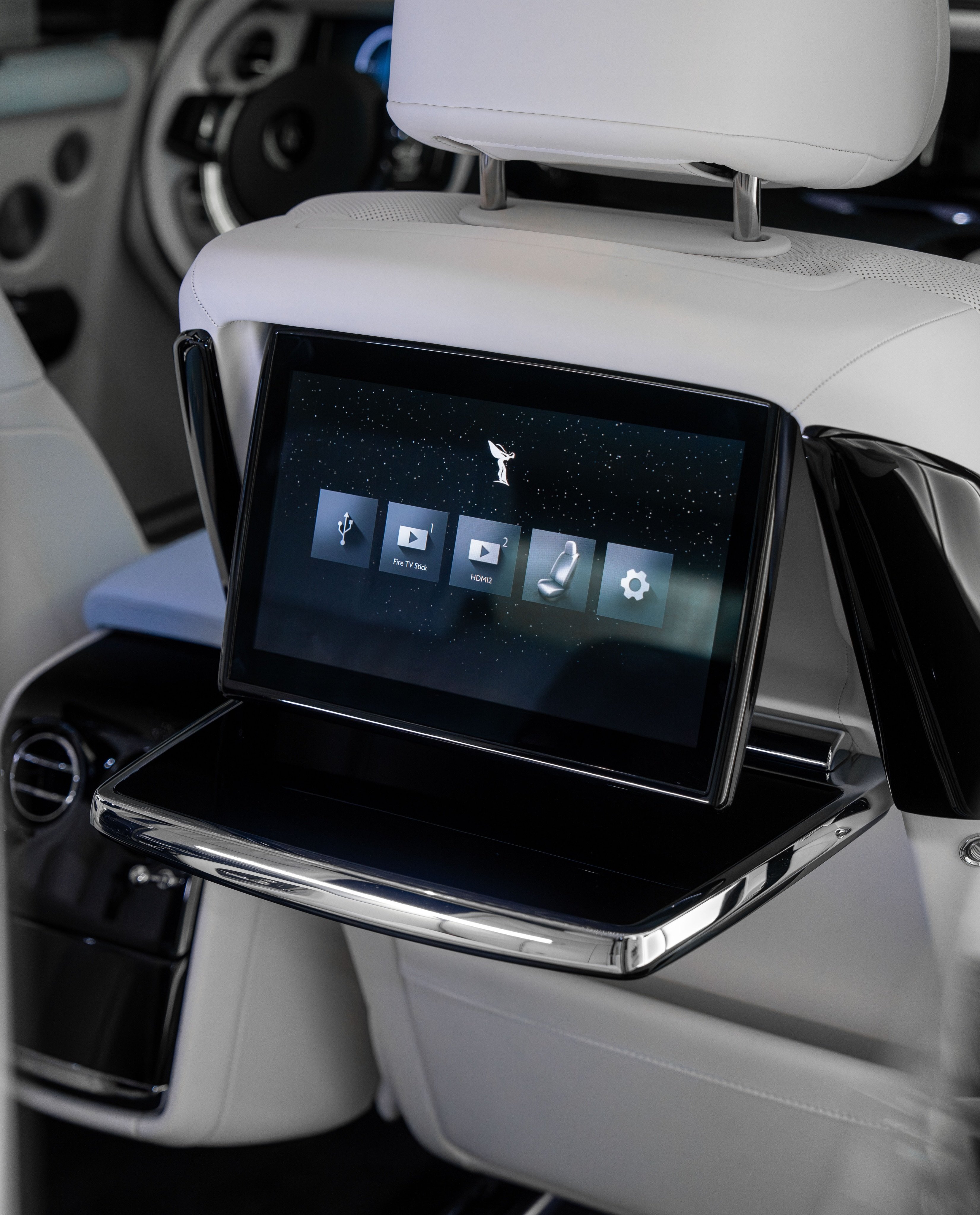 Rolls-Royce Phantom EWB 2026 interior Grace White (GCC) — Dubái, EAU Rolls-Royce Phantom EWB 2026 interior Grace White (GCC) — Dubái, EAU