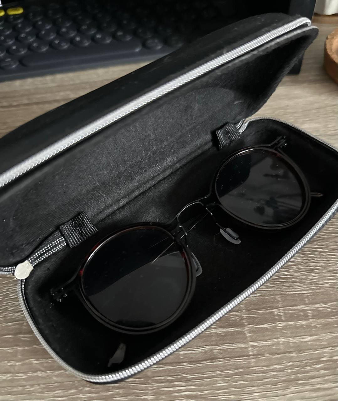 Round sunglasses with case, double frame, 10 GEL — used (worn twice) — Batumi, Georgia