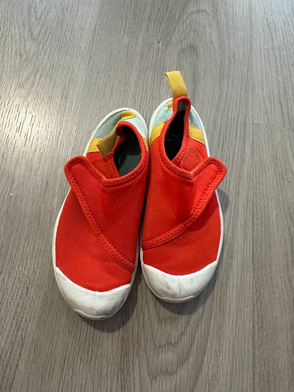 شبشب للبحر Nike، المقاس 28 — جديد — إسبانيا