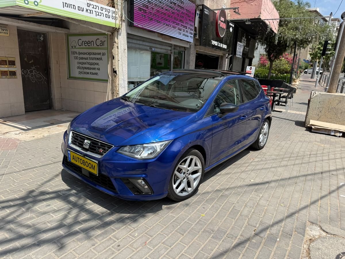 SEAT Ibiza FR 2018 blue automatic — Tel Aviv, Israel