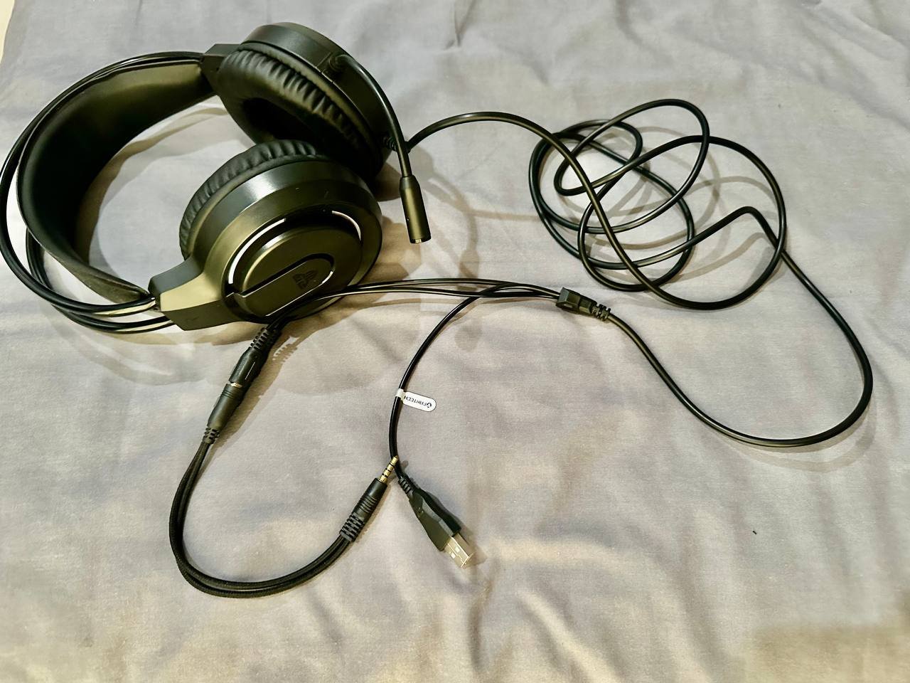 Проводные наушники Sennheiser (с микрофоном) — Бали, Индонезия