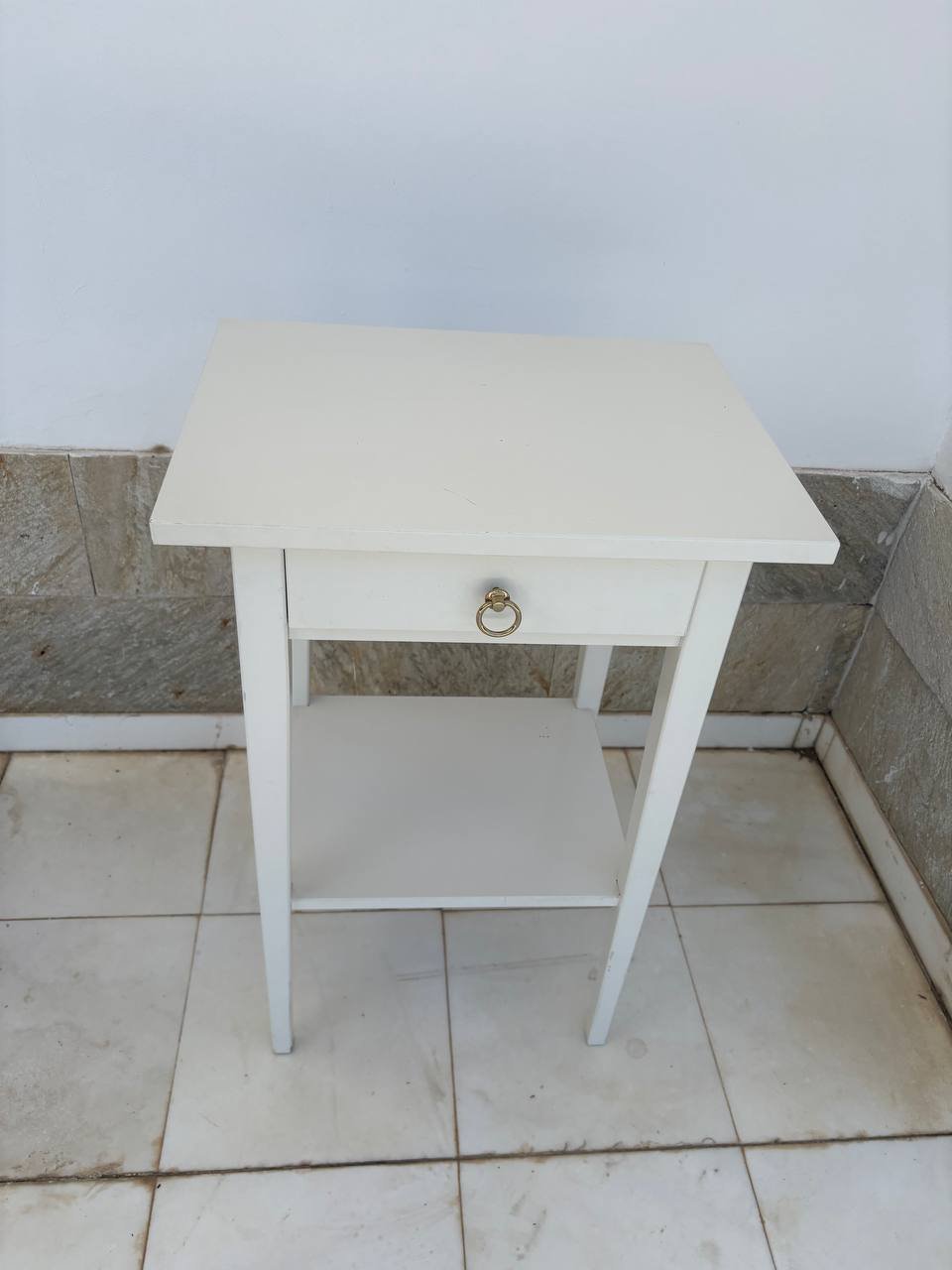 Set of 2 white bedside tables — Nicosia, Cyprus Set of 2 white bedside tables — good with minor signs of use — Nicosia, Cyprus