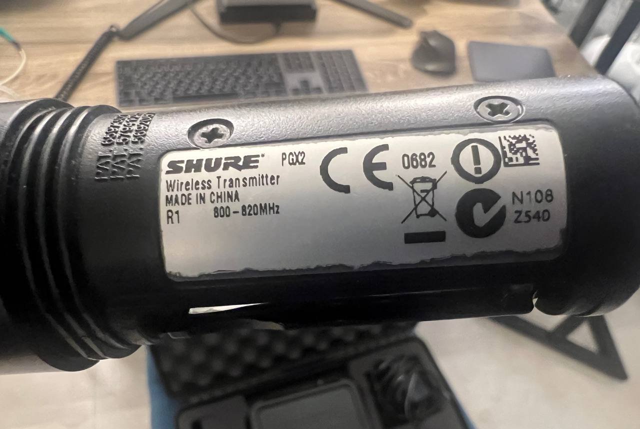 Радиосистема Shure PGX с микрофоном Beta 58A — б/у — Батуми, Грузия