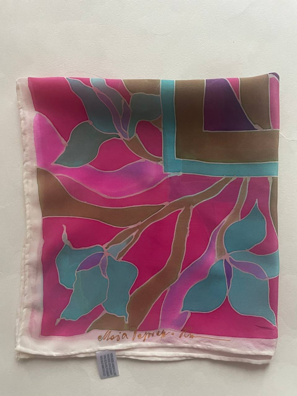 Silk handkerchief 55/55 handmade — Saint Petersburg, Russia Silk handkerchief 55/55 handmade — new — Saint Petersburg, Russia