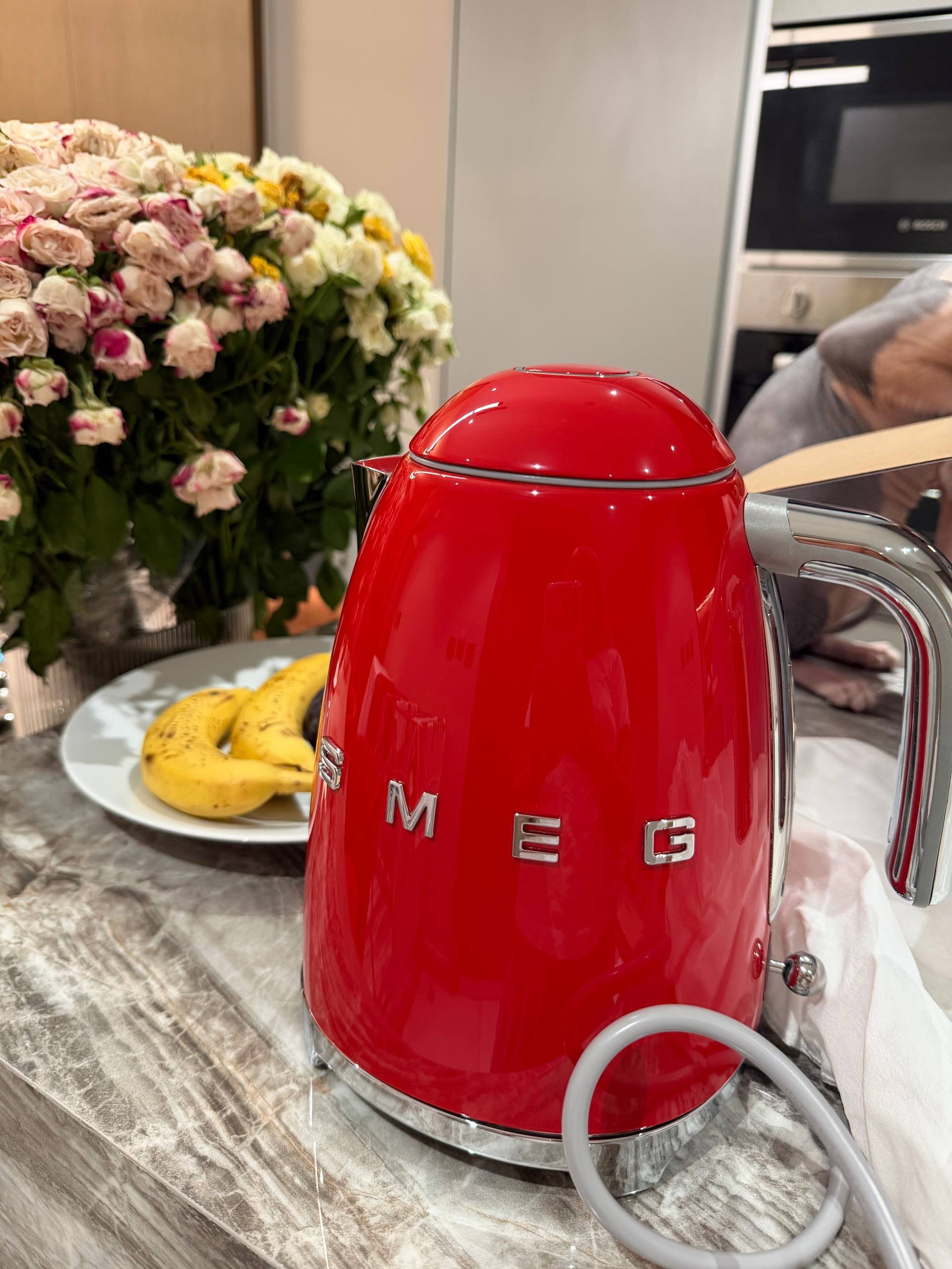 Чайник SMEG 1.7L, 400 AED, Arjan — Дубай, ОАЭ