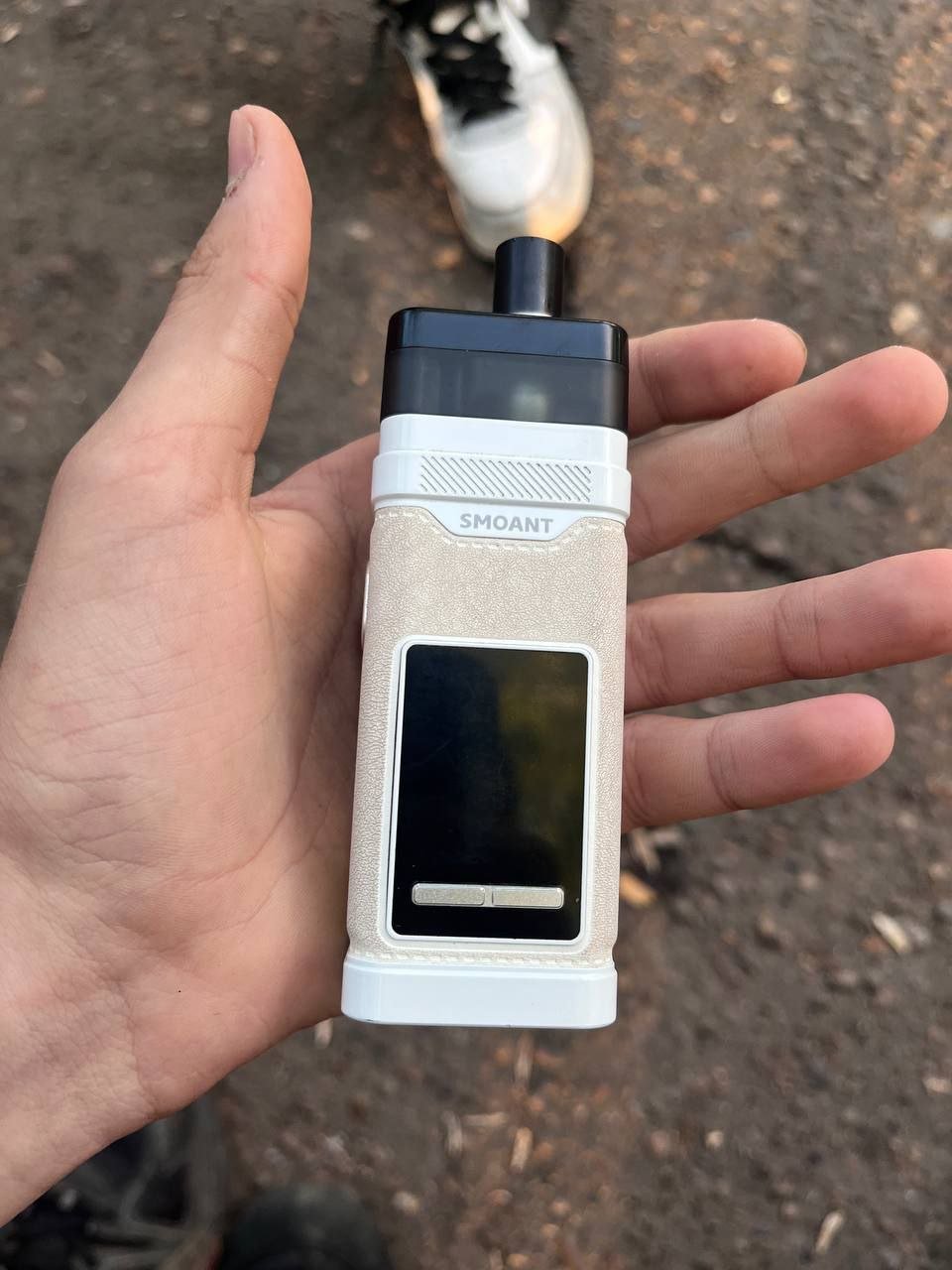 Dispositivo electrónico SMOANT gratis — Moscú, Rusia Dispositivo electrónico SMOANT gratis — Moscú, Rusia