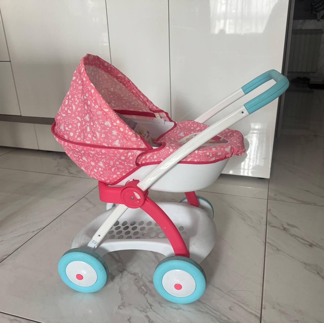 Коляска для кукол Smoby Disney Princess, 2500 дин — Белград, Сербия