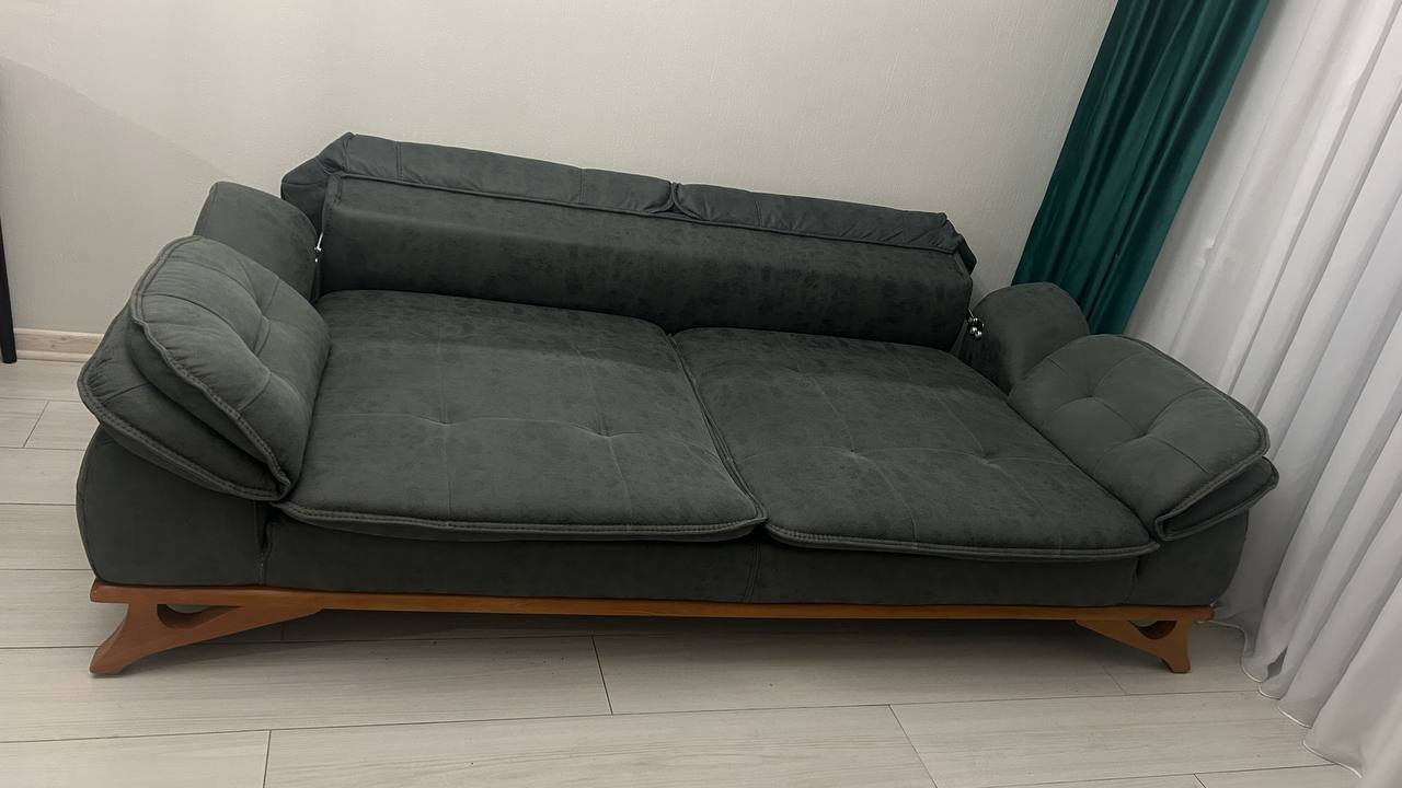 Диван 240×100 см, серый, отличное состояние — excellent — Батуми, Грузия