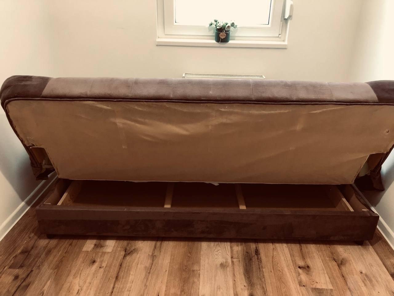 Sofa bed 125×205 cm, beige, excellent condition — Novi Sad, Serbia