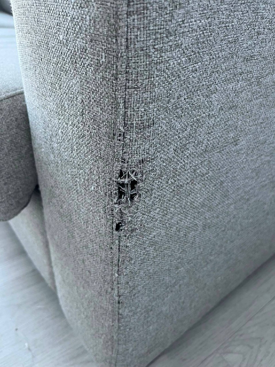 Диван (полностью функциональный) 250 AED — Дубай, ОАЭ