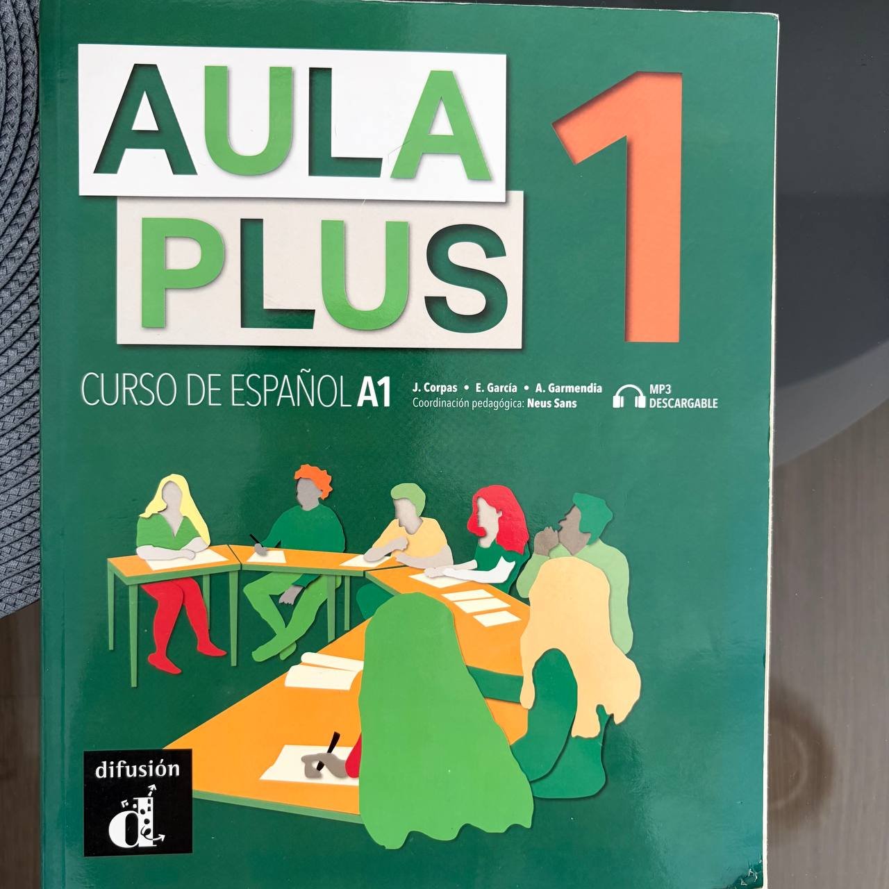 كتاب إسباني AULA PLUS 1 A1 — إسبانيا كتاب إسباني AULA PLUS 1 A1 — إسبانيا