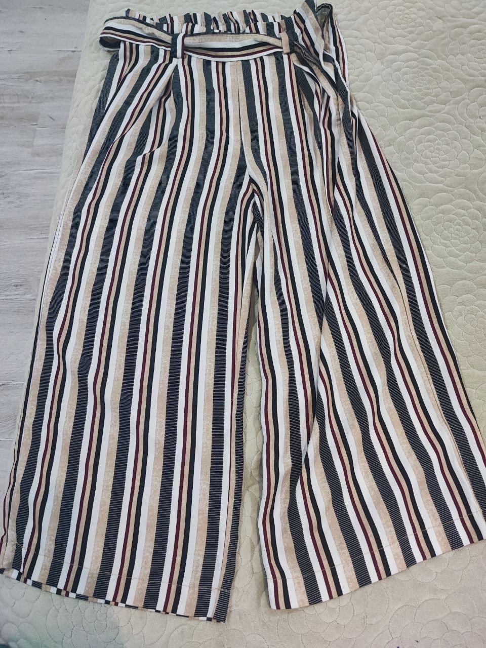 Stradivarius striped trousers size M — Antalya, Turkey