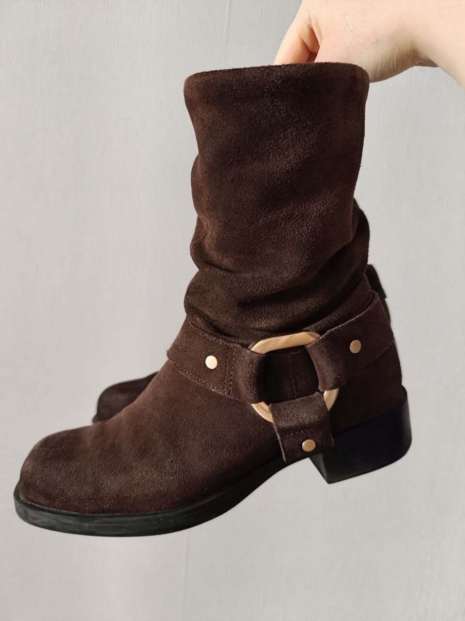 جزمة سويدي Stradivarius مقاس 38 — used (worn once) — باتومي, جورجيا
