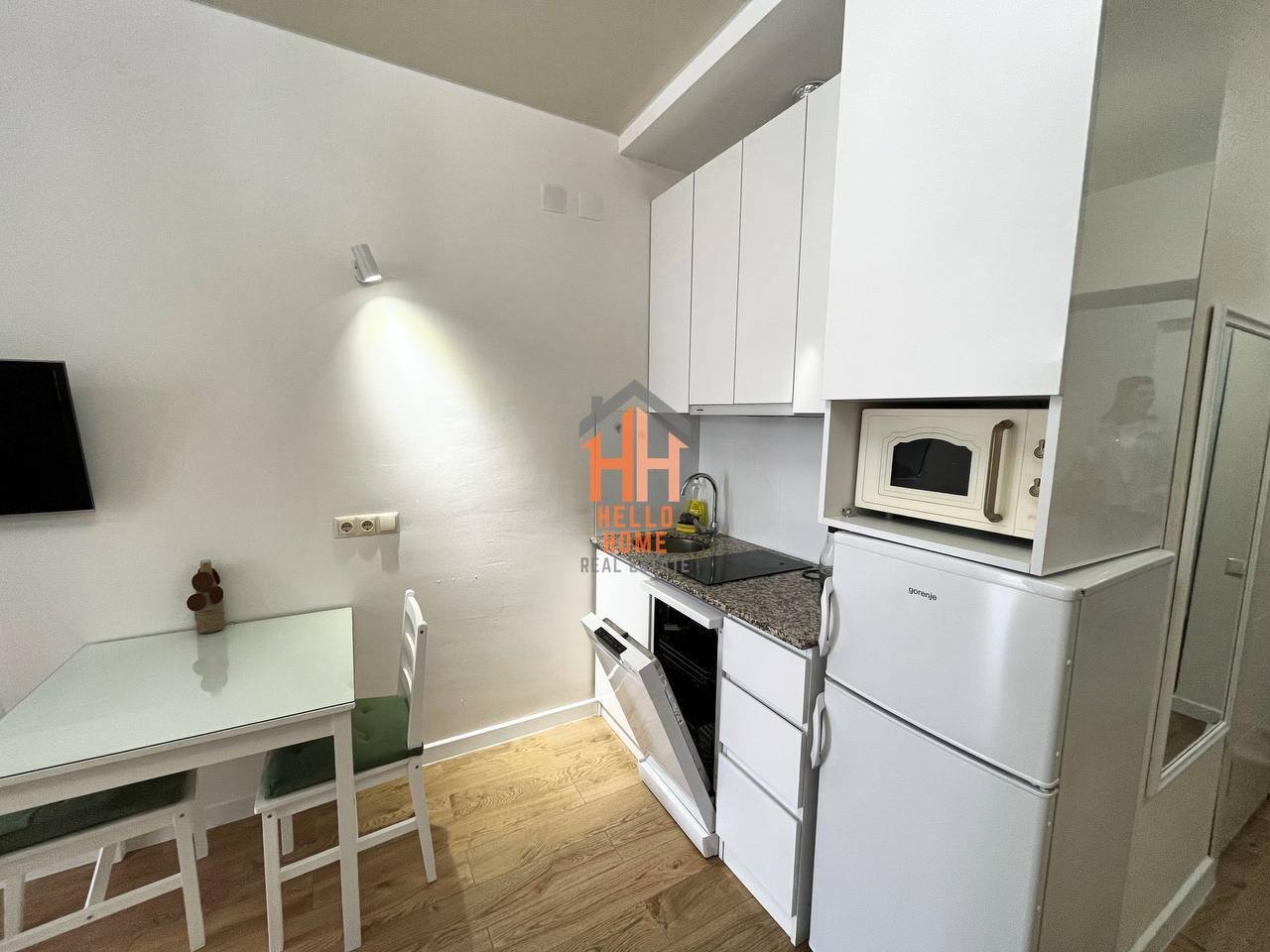Studio for rent (long term), Tsar Parnavaza 178 — cozy renovation — Batumi, Georgia