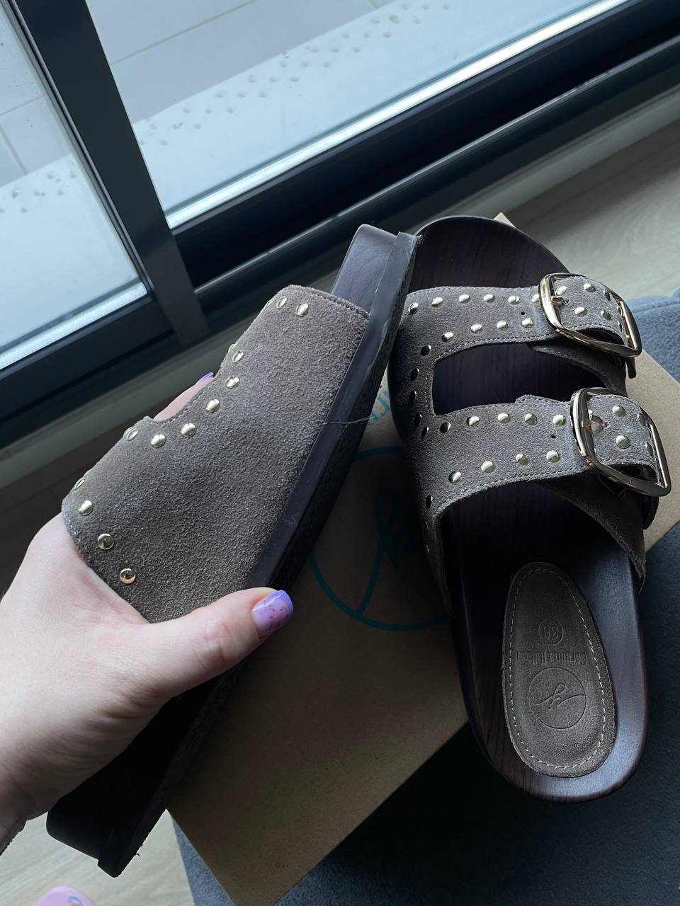 Suede sandals 38-40 (leather), new — Valencia, Spain Suede sandals 38-40 (leather), new — new (worn 1 time) — Valencia, Spain