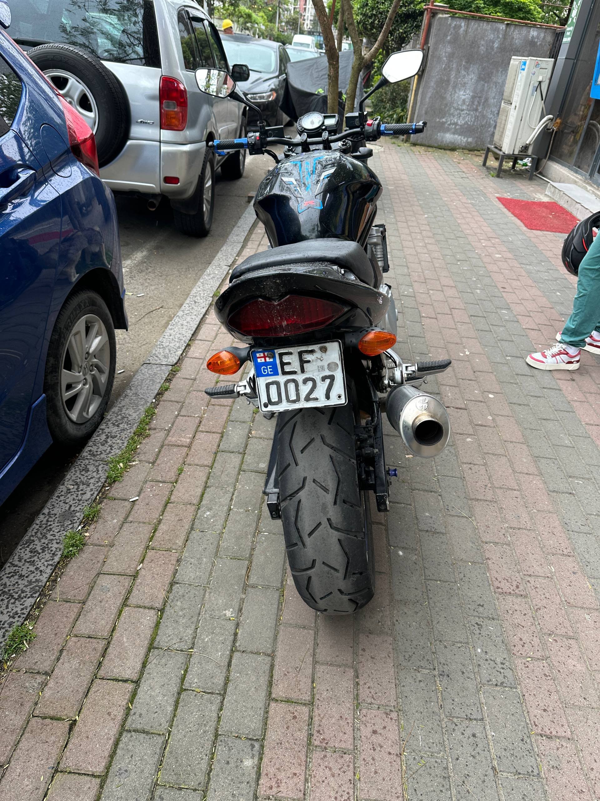 Suzuki GSX 650F 2007 мотоцикл — used_good_technical — Батуми, Грузия
