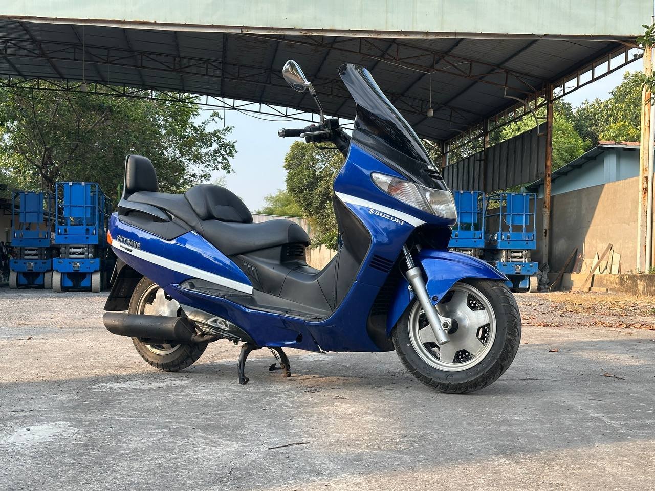 Suzuki Skywave 250cc cruiser 1998 — restored — Ho Chi Minh City, Vietnam
