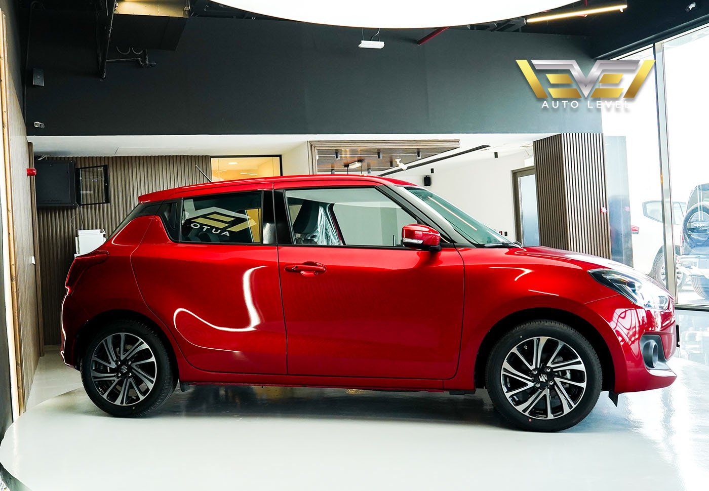 Suzuki Swift 2024 красный 51000 AED — Дубай, ОАЭ