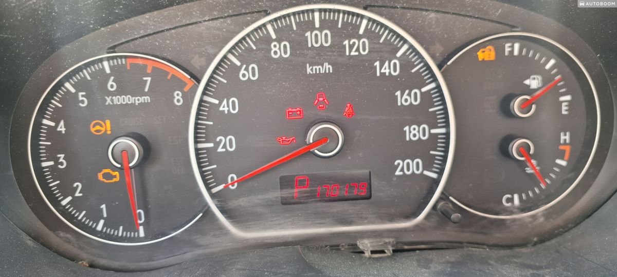 Suzuki SX4 2008 sedan silver automatic — Tel Aviv, Israel