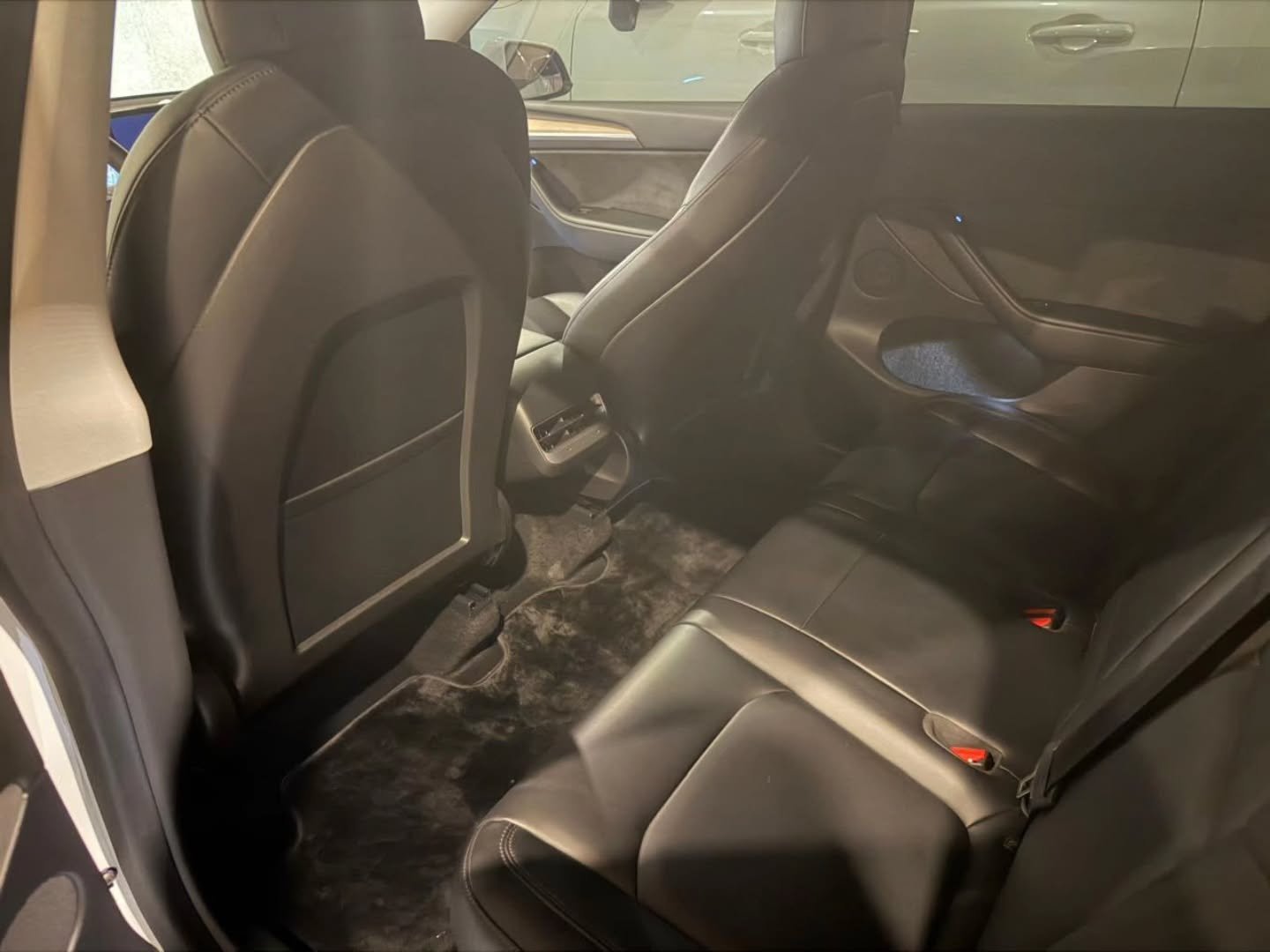 Tesla Model Y Performance 2022 (large battery) — Dubai, UAE