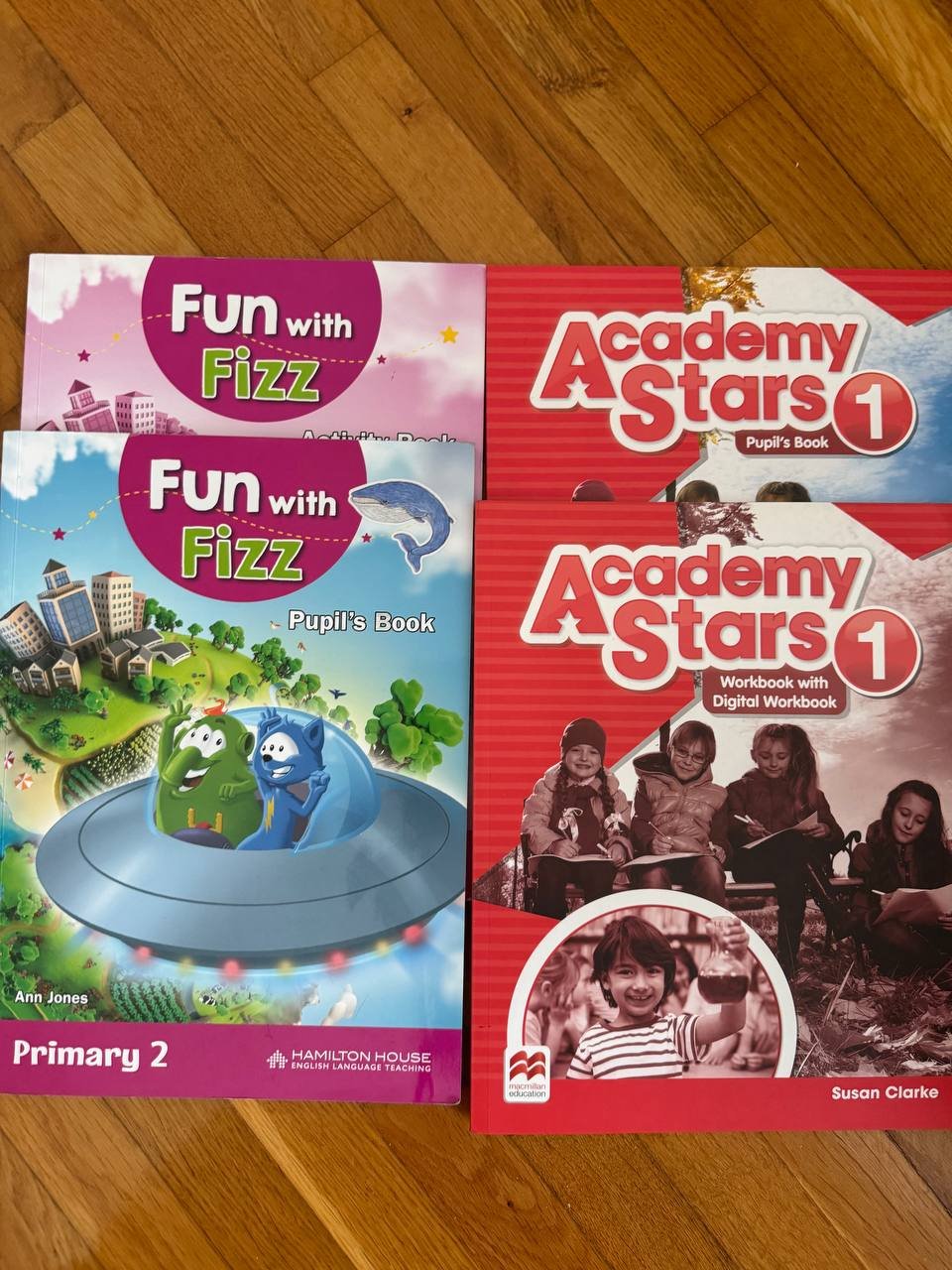 Textbooks and notebooks for grades 2–3 (2 items) — excellent — Belgrade, Serbia